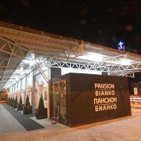 Pansion Bianko Hotel Escópia Exterior foto