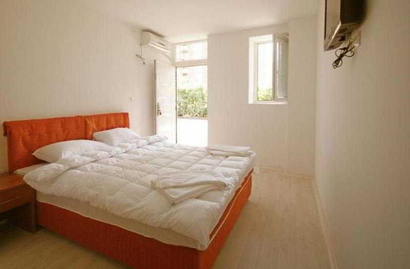 Pansion Bianko Hotel Escópia Quarto foto