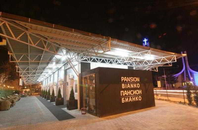 Pansion Bianko Hotel Escópia Exterior foto